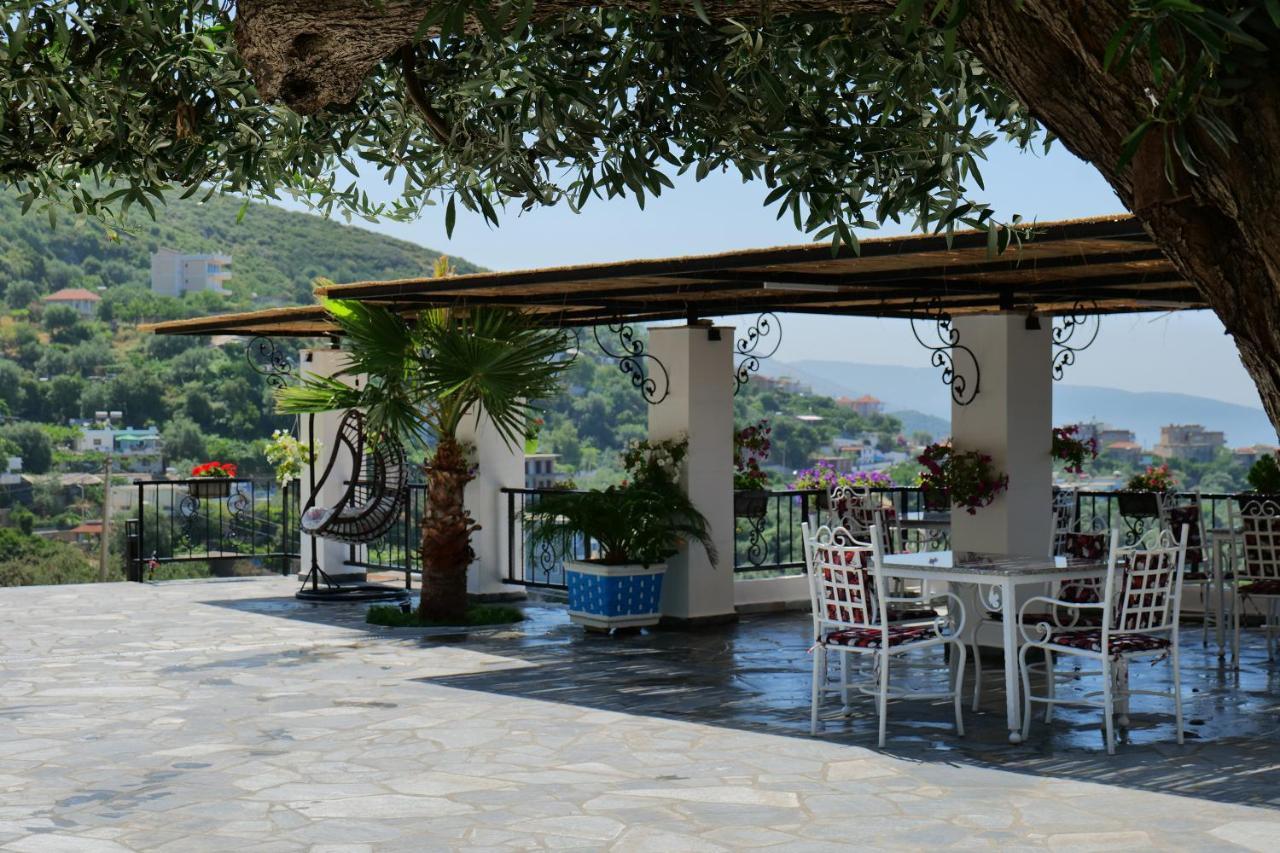 Hotel Panorama Piqeras Kültér fotó