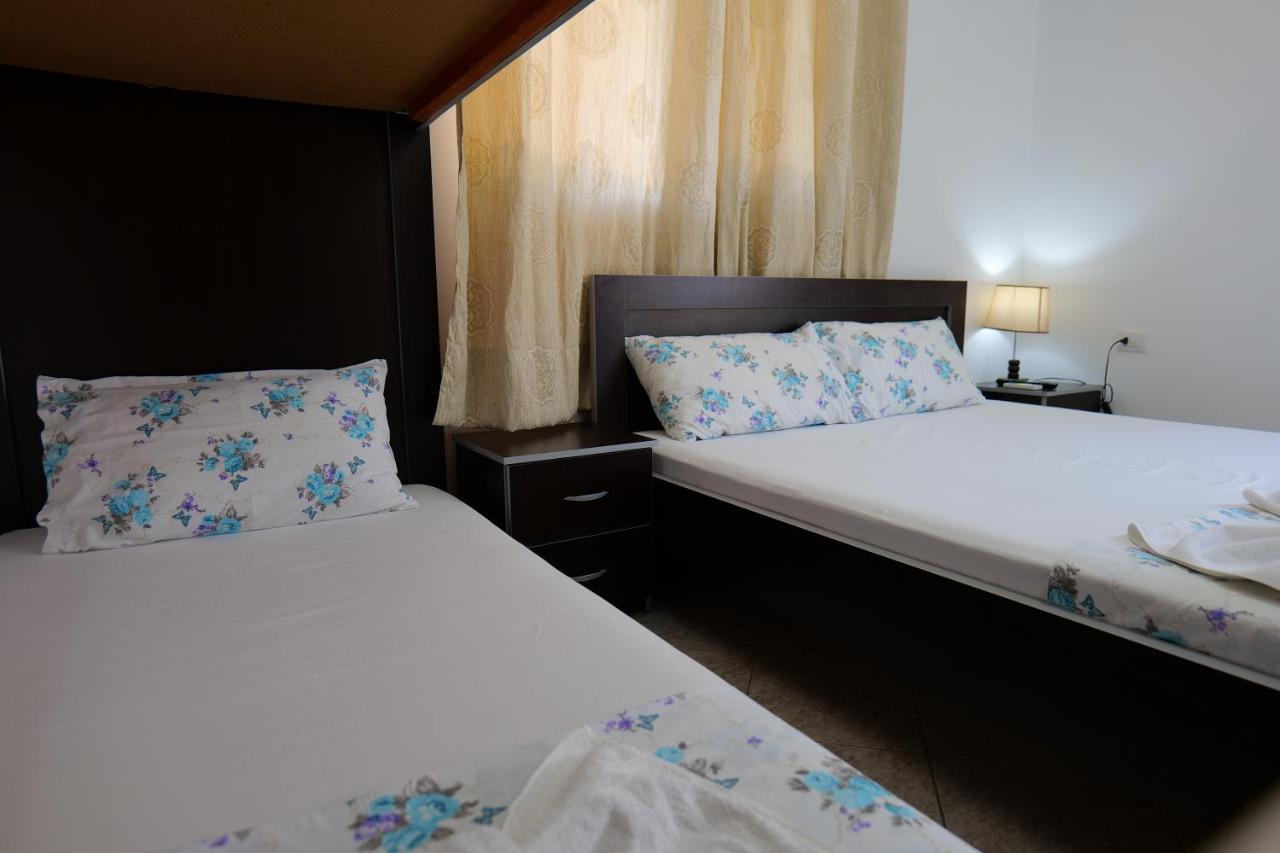 Hotel Panorama Piqeras Kültér fotó