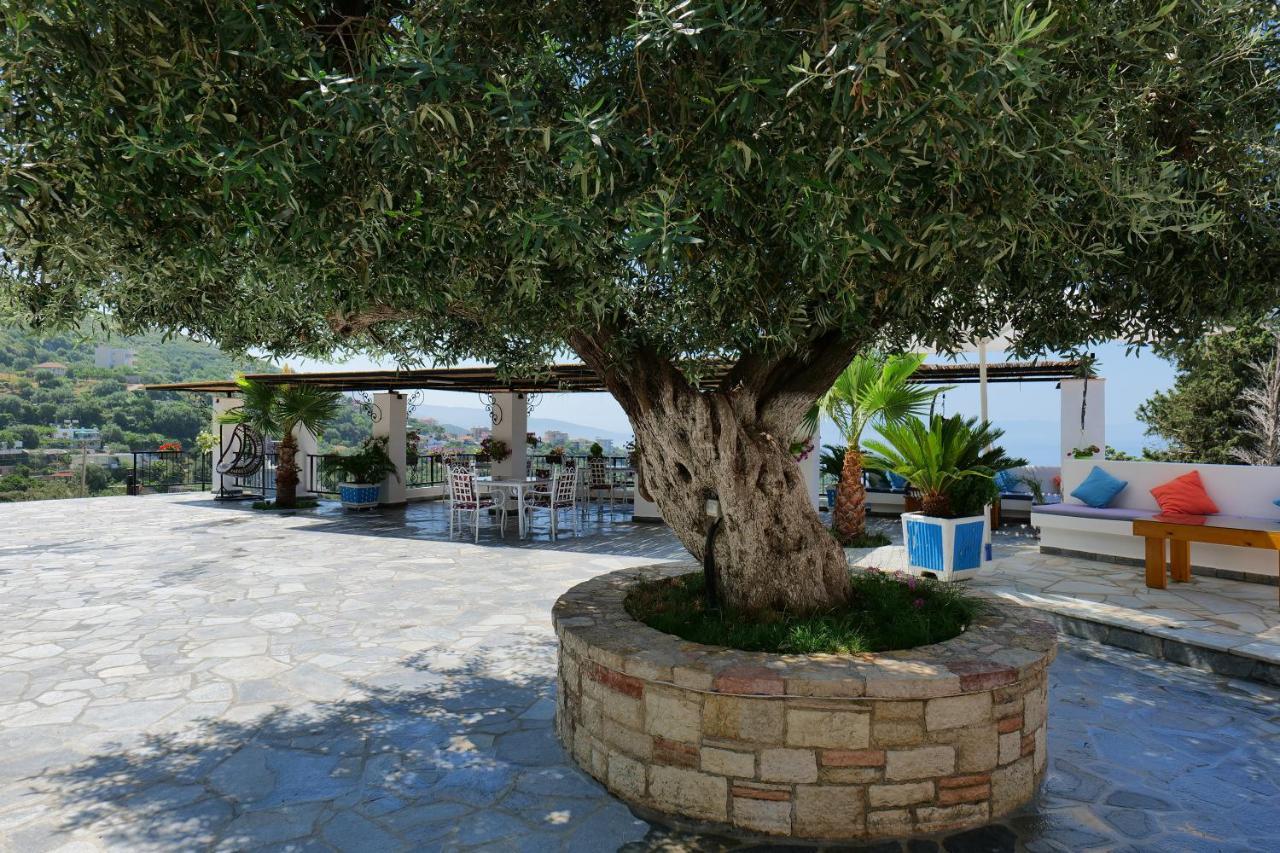 Hotel Panorama Piqeras Kültér fotó