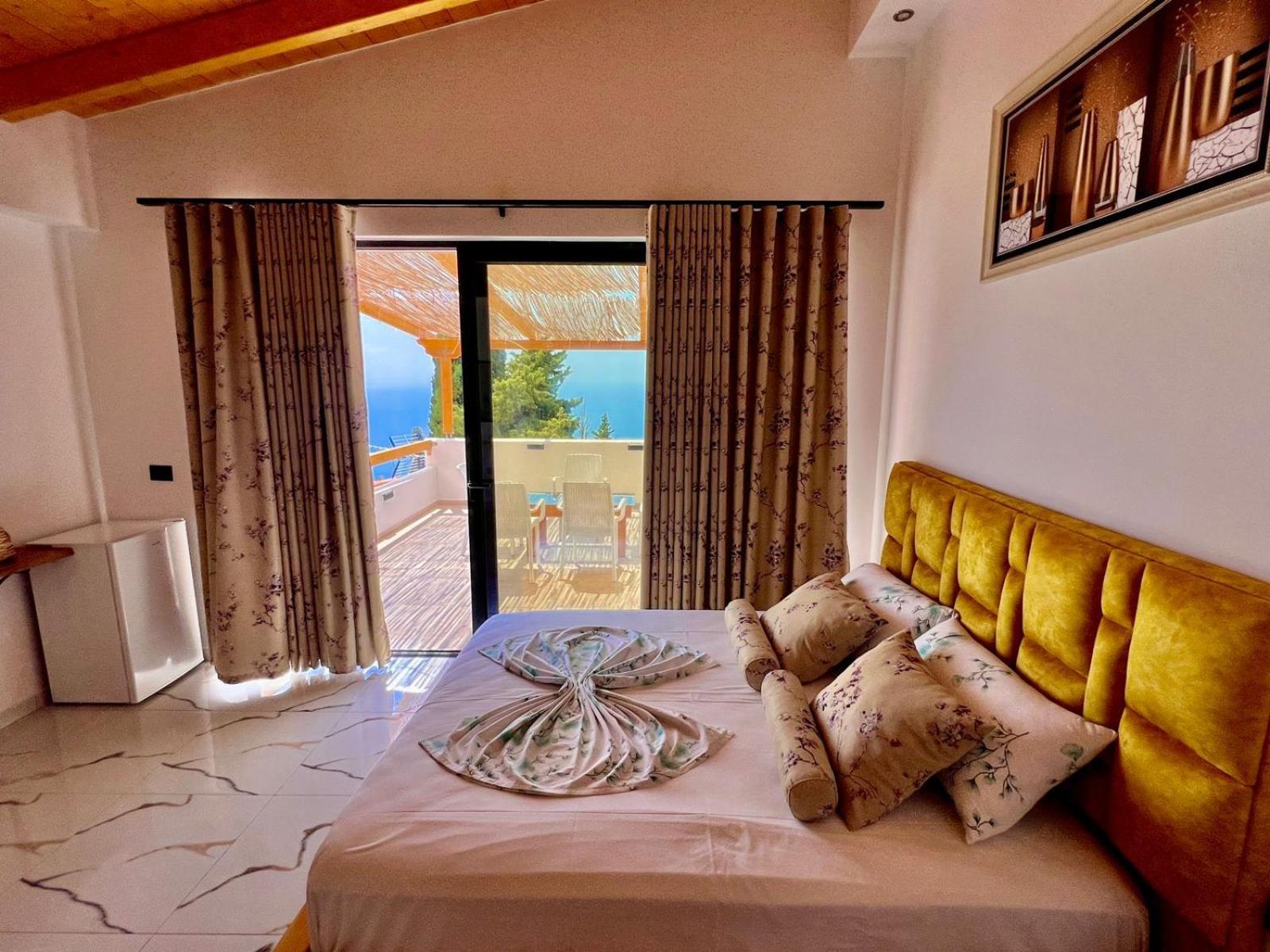 Hotel Panorama Piqeras Kültér fotó